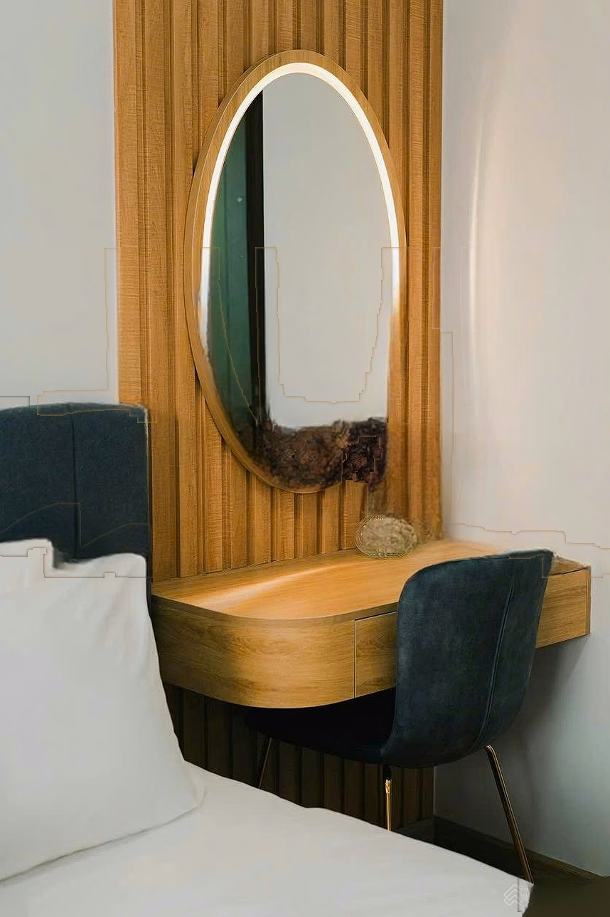 Blooming apartment for rent, Hai Chau, Da Nang. Large, airy area