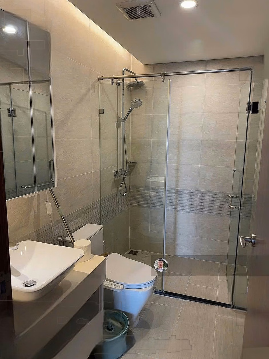 Vinhomes Metropolis Apartment for rent quickly, 29 Lieu Giai, Ngoc Ha, 82m2 2 bedrooms, fully furnished, good price, project