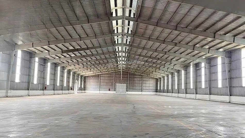 Warehouse for rent, 4000m2, automatic fire protection, price only 320 million/month