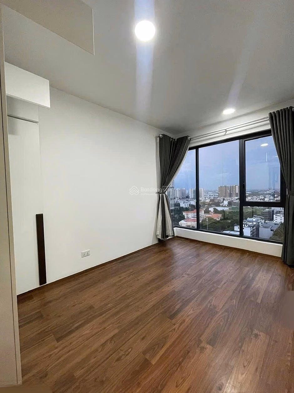 Living by the Saigon River & just minutes to Thu Thiem | One Verandah rental shopping cart August 2026
