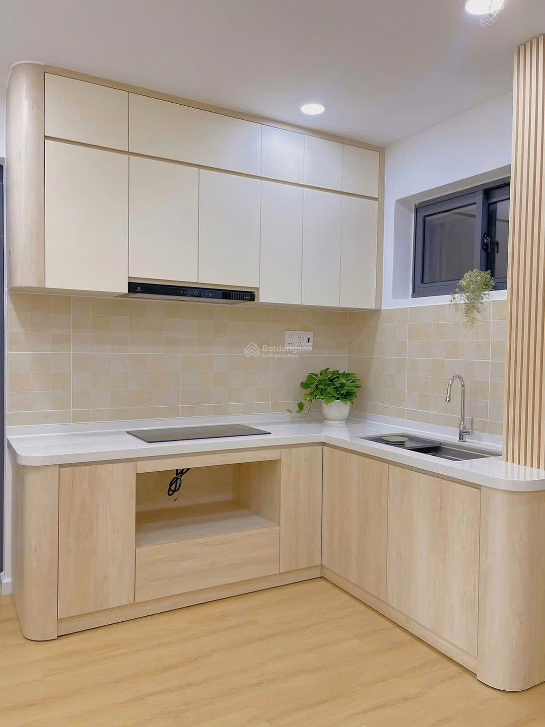 Nha Trang 2-bedroom apartment for sale, long-term pink book