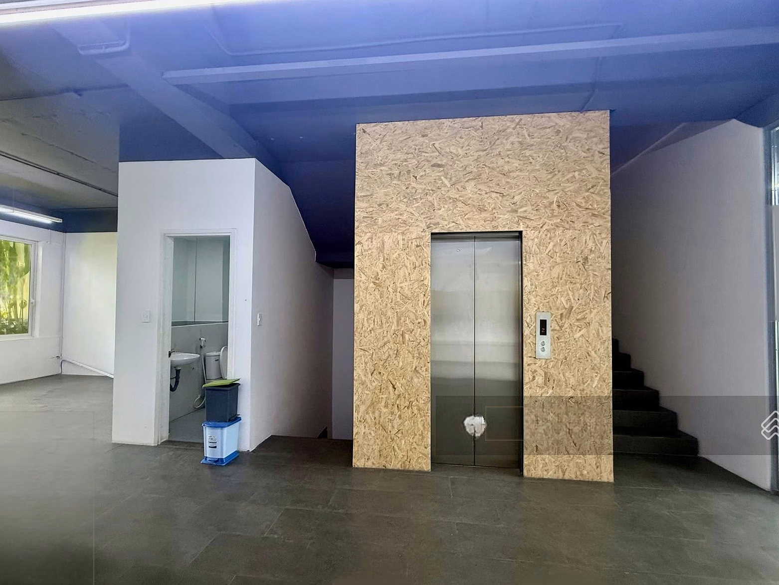 Whole townhouse on Nguyen Co Thach street 170 million/month, usable area 693m2 in Sala Thu Thiem urban area