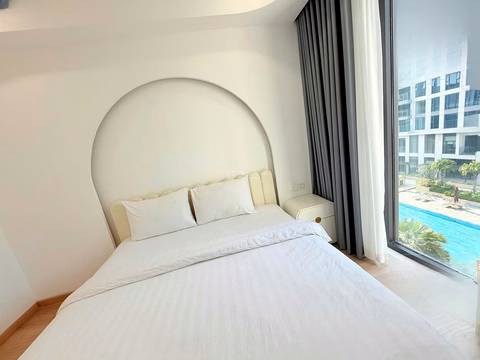 Corner apartment for rent at B3 Cardinal Court - 3 bedrooms - 115m2 Negotiable price