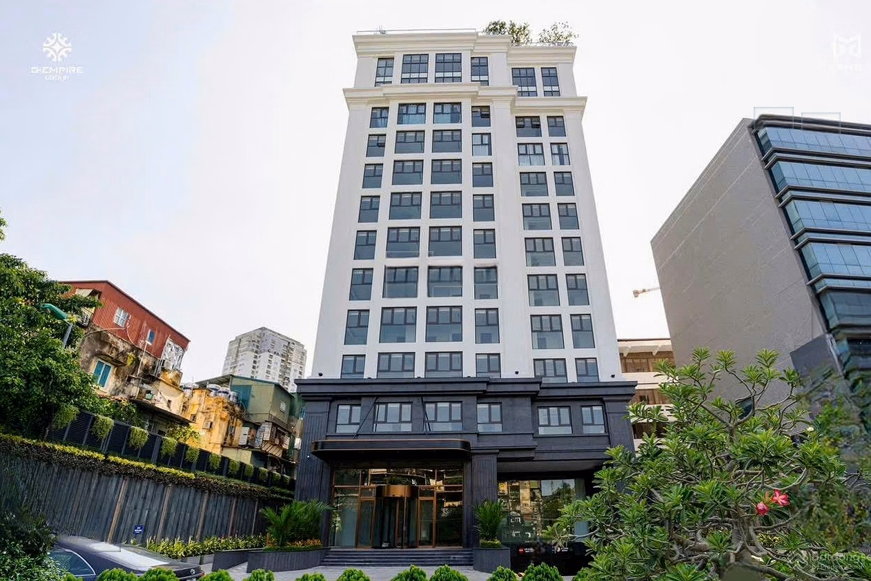 Booking ready for fully furnished 2-bedroom apartment at The Gloria Nguyen Hong, Dong Da, ready to move in immediately