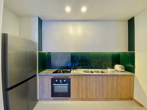 Luxury 2 bedroom apartment for rent at SAM Towers