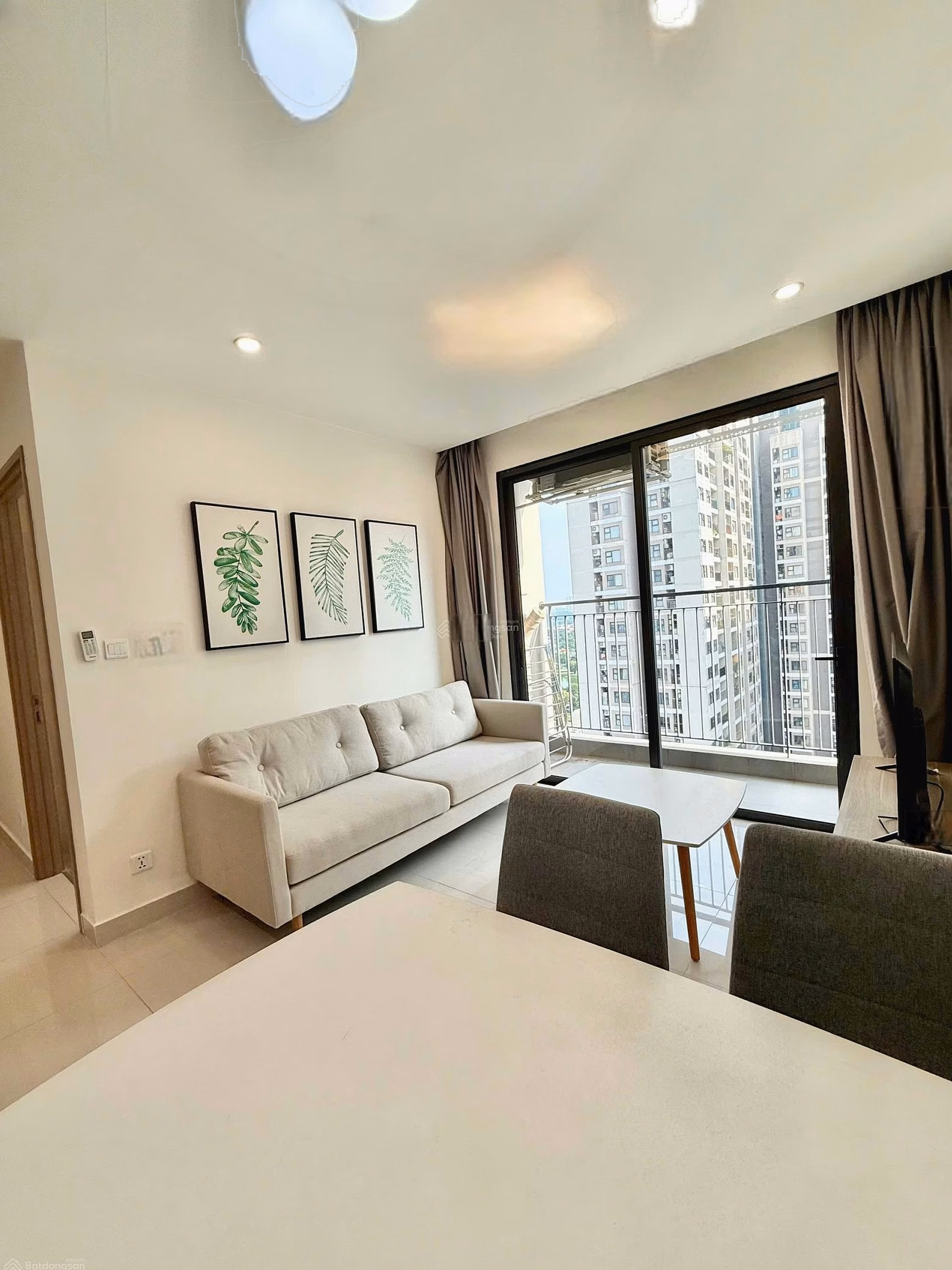 Need to rent urgently 1 bedroom apartment + 43m² S2.17 with reception, open view, fully furnished, only 7 million, move in immediately