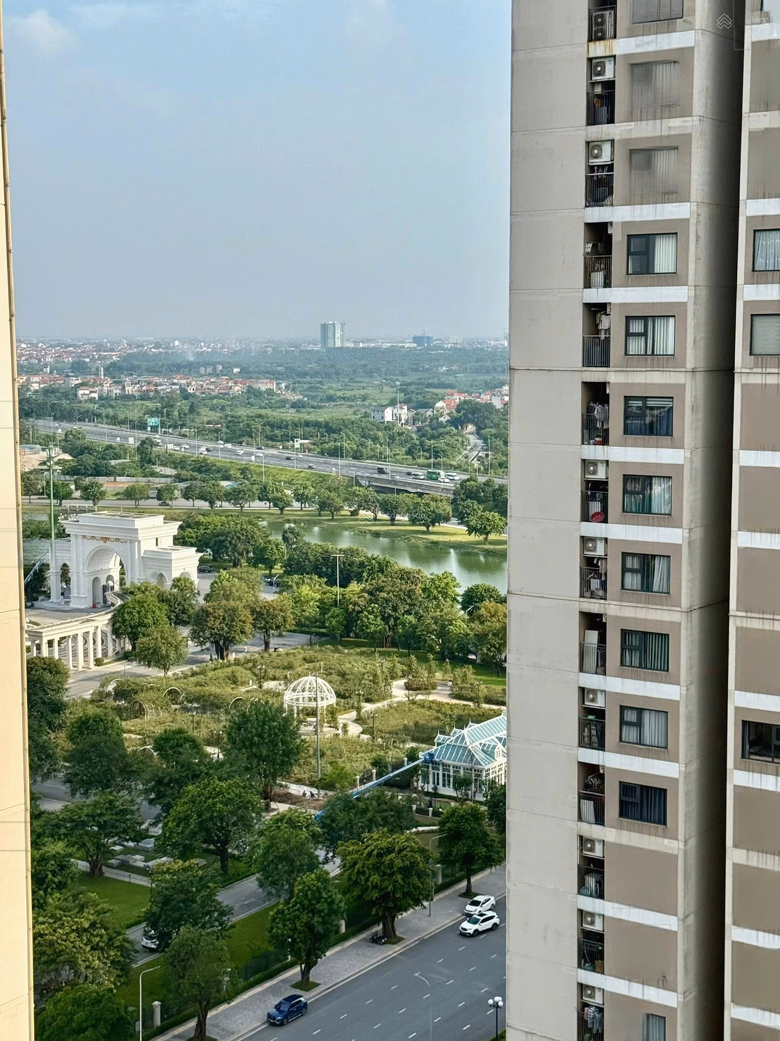 Need to rent urgently 1 bedroom apartment + 43m² S2.17 with reception, open view, fully furnished, only 7 million, move in immediately