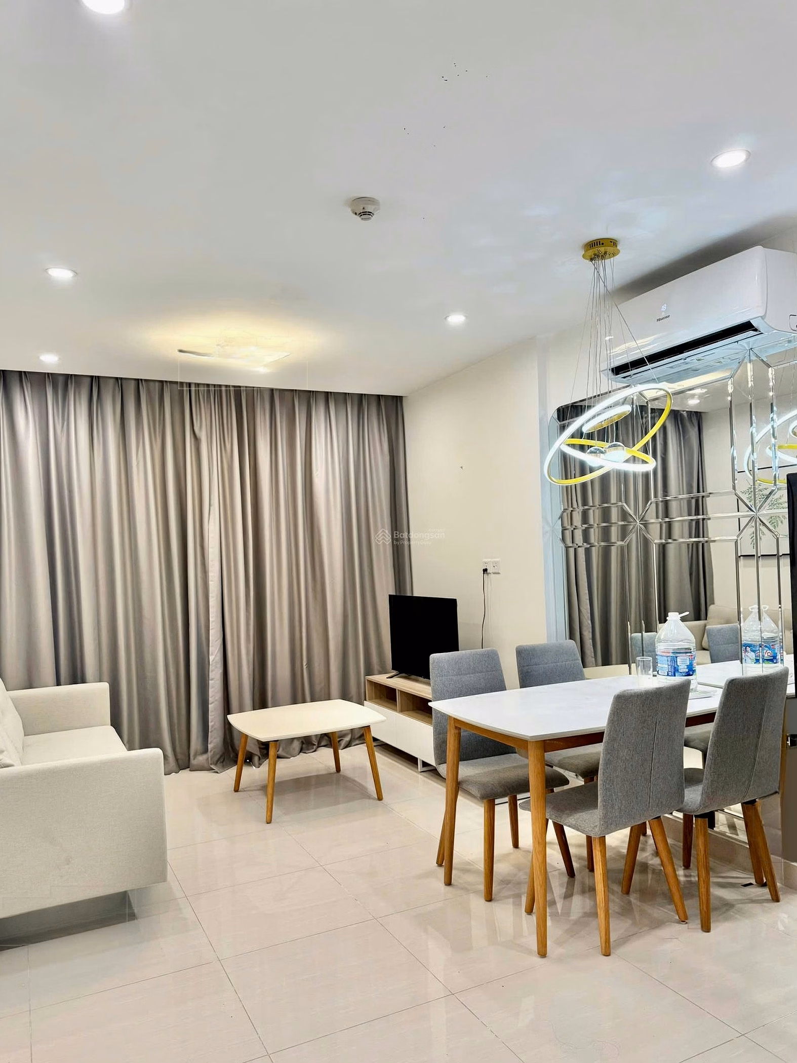 Need to rent urgently 1 bedroom apartment + 43m² S2.17 with reception, open view, fully furnished, only 7 million, move in immediately