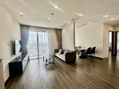 Tonkin apartment 72m2 has large living room, Tonkin is near the zone, convenient for car parking, 2 bedrooms + 2 bathrooms.