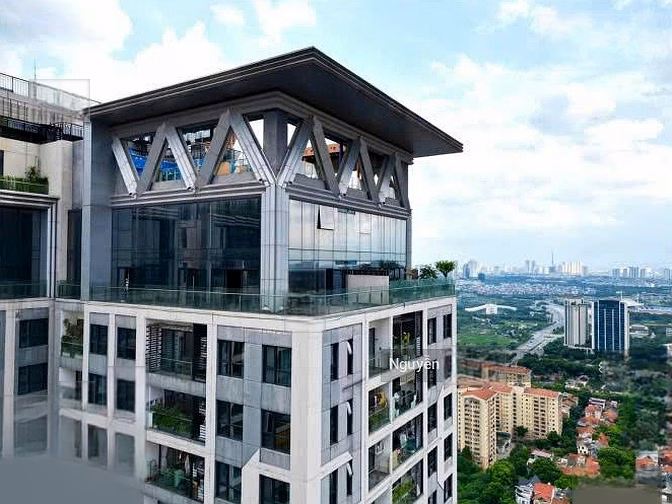 Sky villa for sale - Penthouse The Zei 330m2 - rare remaining apartment, 5 bedrooms. Price is only 44 billion