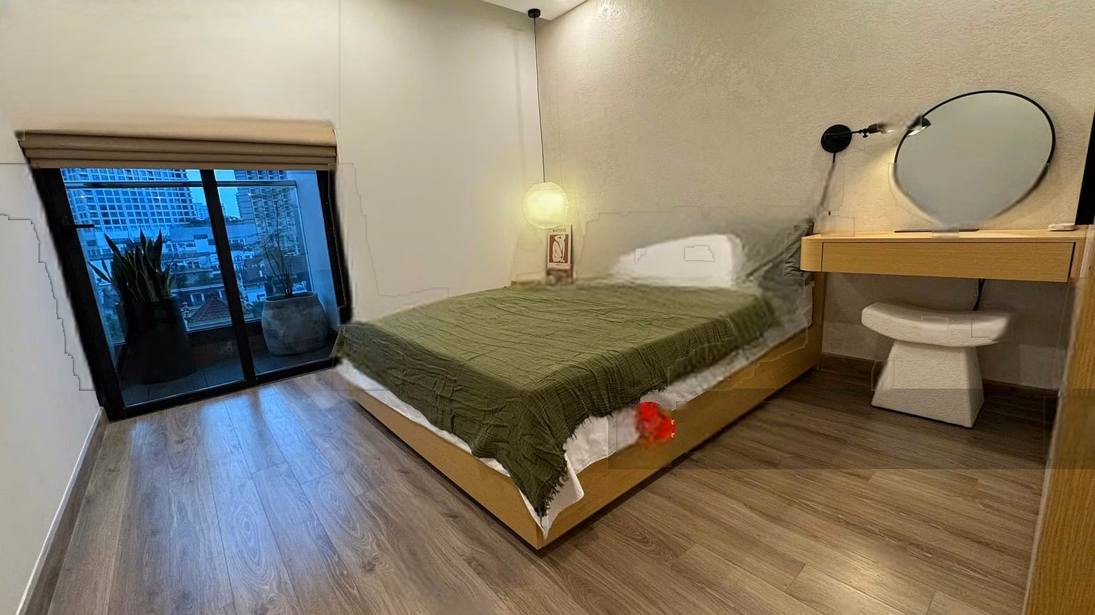 Apartment for rent 83m2 2 bedrooms + 2 bathrooms with vintage furniture at Endless Skyline West Lake 677 Lac Long Quan