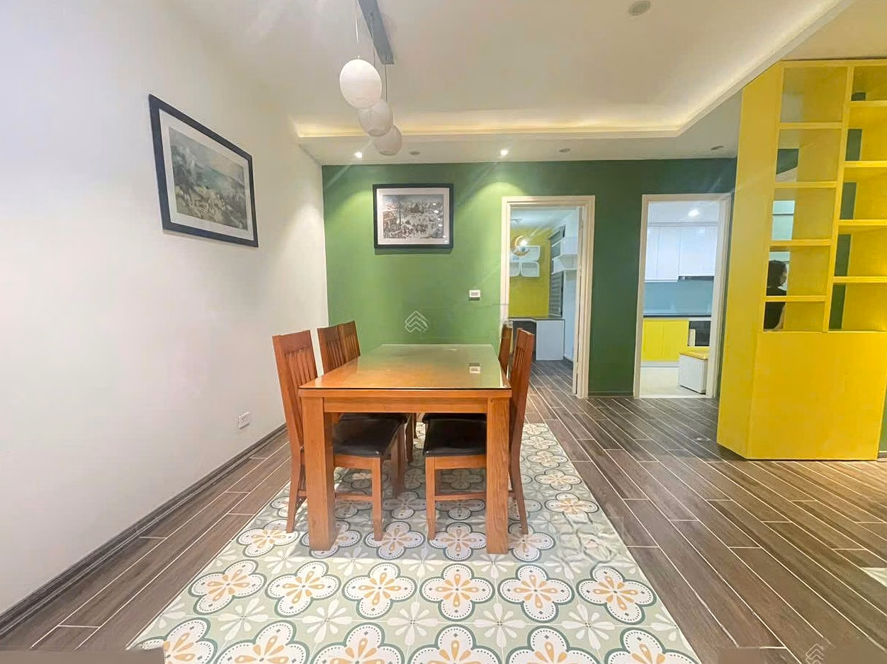 CCCC Golden Palace for rent, fully furnished, 3 bedrooms, beautiful Fireworks view, cool direction