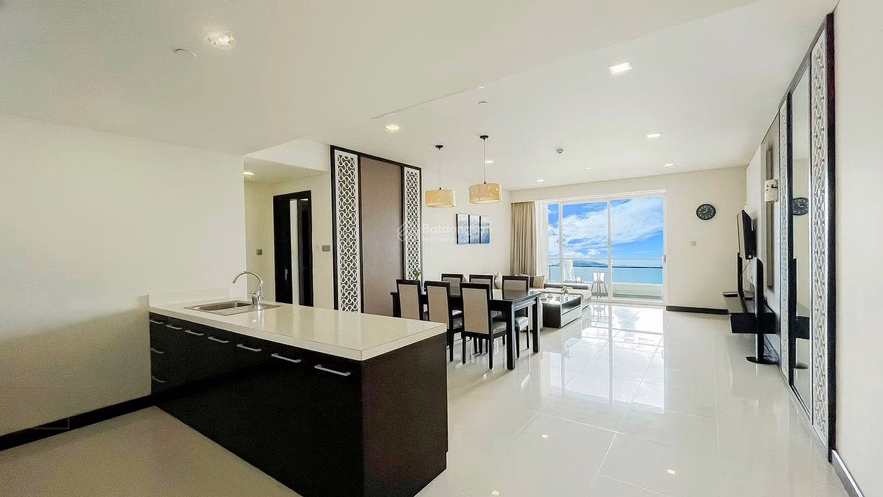 The Costa Residences | Luxury 2 bedroom apartment - Standard living space