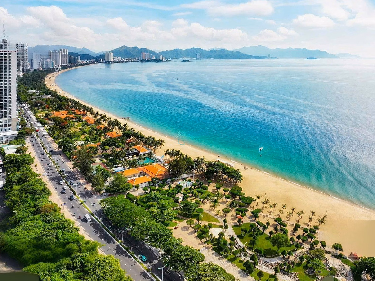 Apartment on Tran Phu street, sea view - Dedicated to the vast ocean, so that childhood will be brilliant days