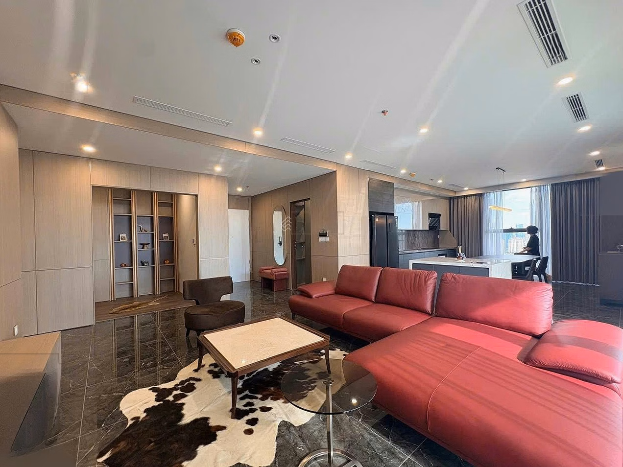 Sunshine Golden River 3-bedroom apartment for rent, 161m², imported CB-Full, large balcony, price 27 million/month