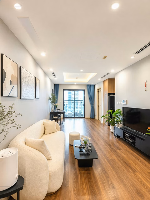 Apartment for rent with 2 bedrooms, 2 bathrooms, 70m2, 15 million VND at Imperia Garden, Thanh Xuan, Hanoi Hot! Good