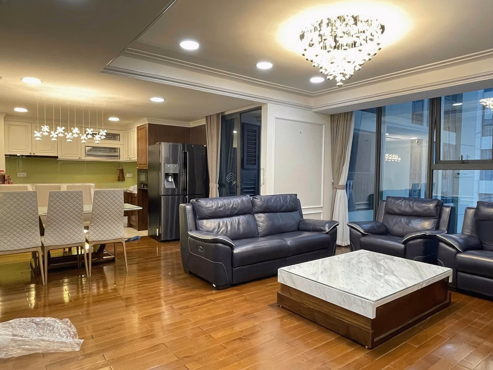 2 bedrooms, 2 bathrooms, 120m2 Hoang Thanh Tower - 114 Mai Hac De, high quality furniture, move in immediately