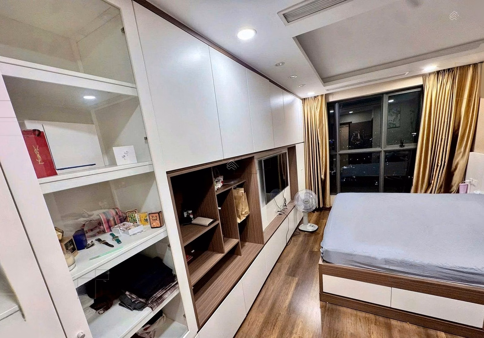 Apartment for rent with 2 bedrooms, 2 bathrooms, good price 17 million, 85m2 at The Golden Palm Le Van Luong, Hanoi