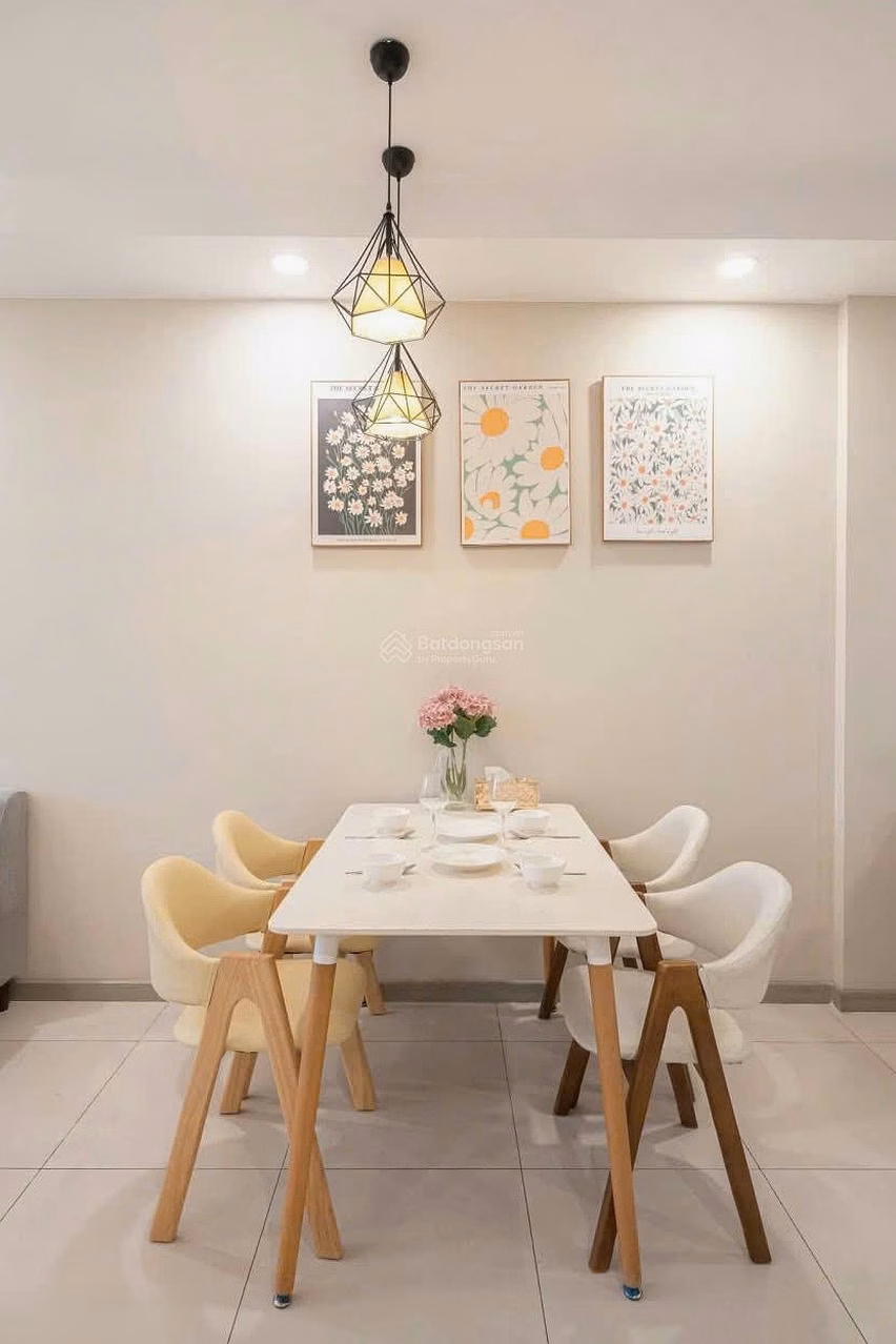 Apartment for sale with Pham Van Dong street view 50m²-2 Billion - Separate pink book Available Fully furnished with 70% bank loan support