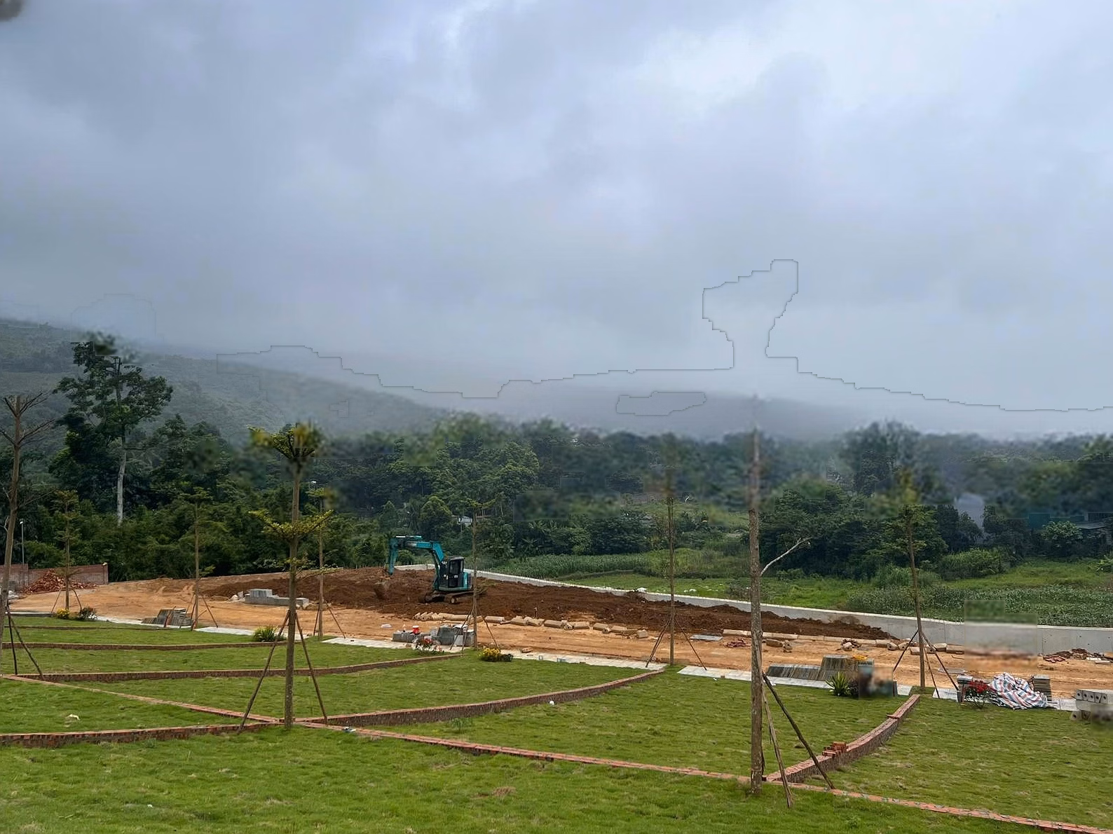 Hoa Lac resort land for sale, mountain view, cloud hunting - 150m2 - asphalt road - price only 18 million/m2