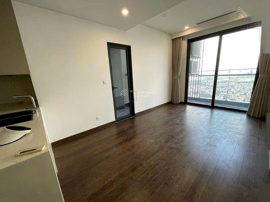 Urgent sale 3 bedroom apartment - 80.1m2, 6.5 billion, lake view, building B Masteri West Heights - Smart City Tay Mo