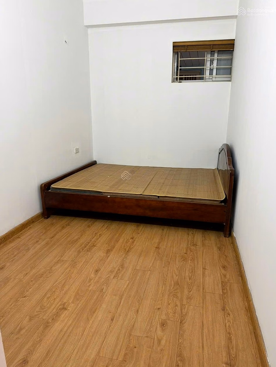 Owner urgently sells 116m2 apartment HH2 Bac Ha (15 To Huu, Thanh Xuan, Hanoi)