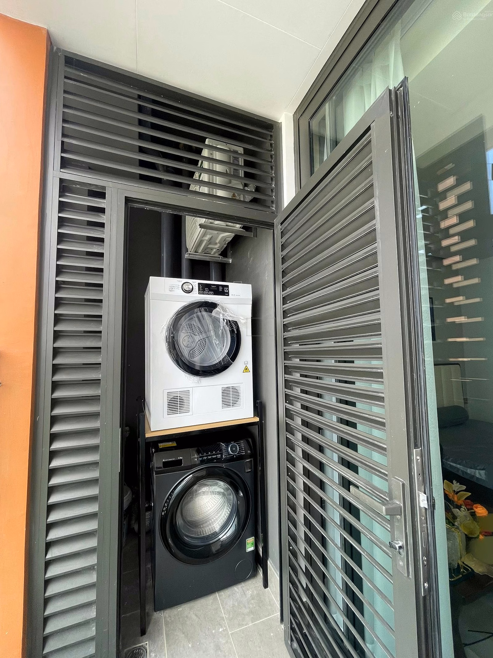 Ponte luxury apartment for rent right at Dragon Bridge, Han River, Da Nang 0905 855 ***