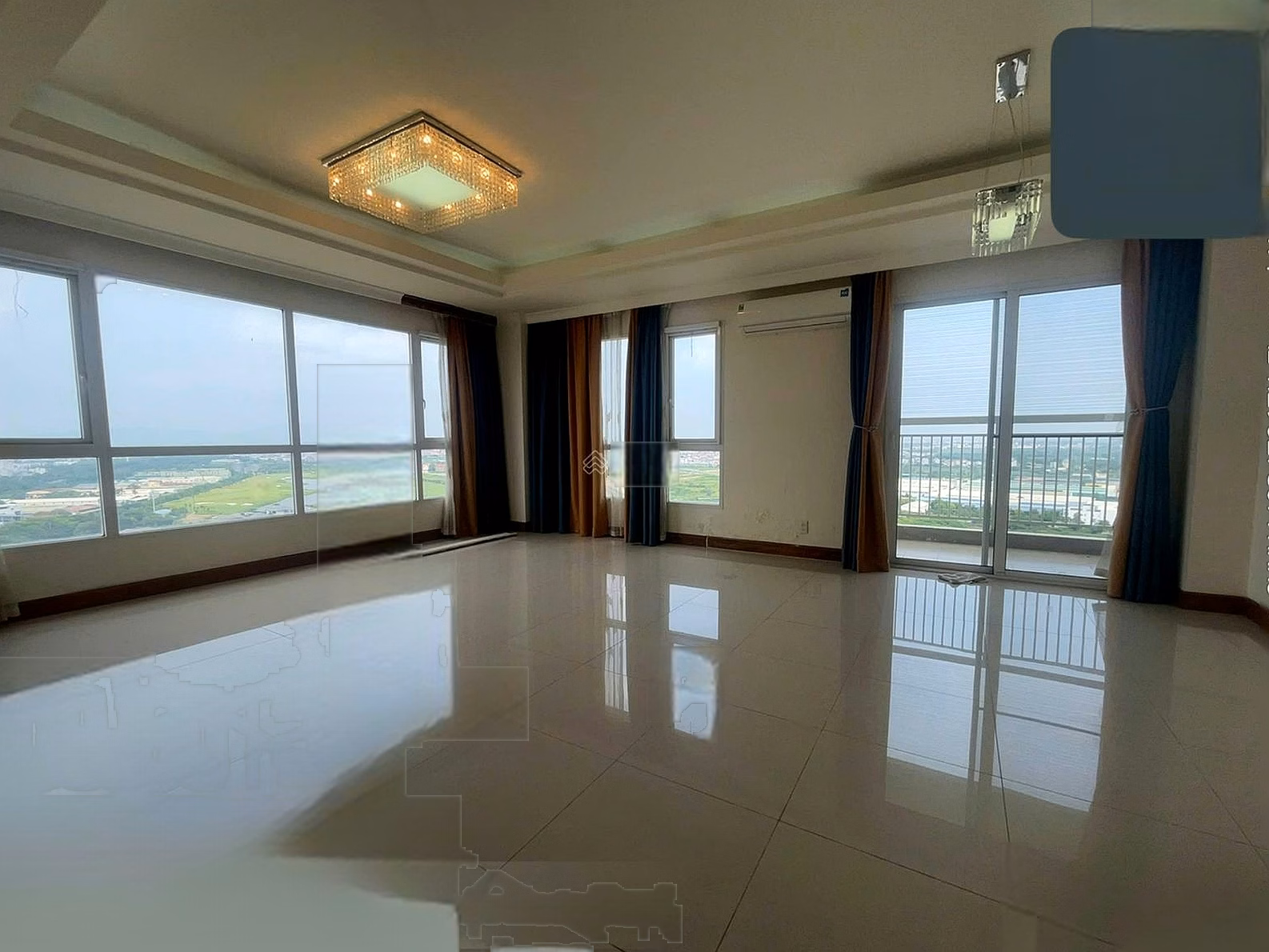 Apartment for rent with 3 bedrooms, 2 bathrooms, 150m2 at Mailand Hanoi City, price 16 million/month, available for viewing