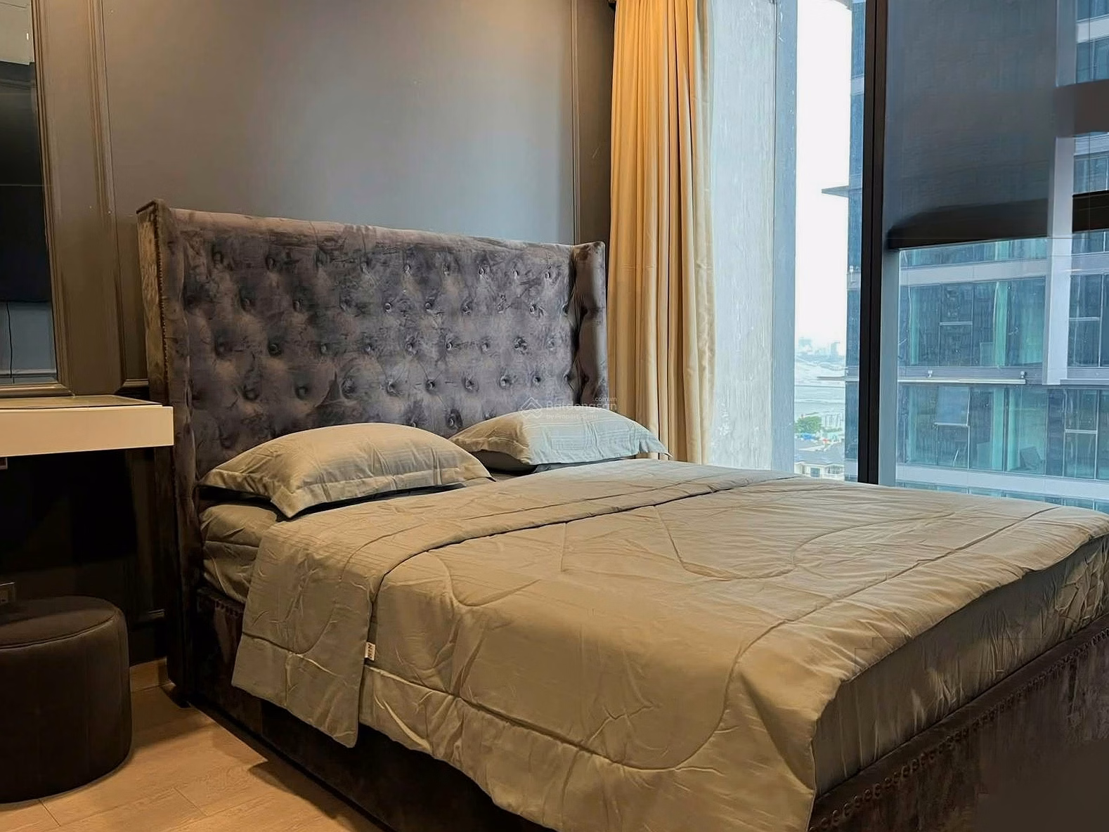 VHGR Rental | 2 bedrooms, 77m2, price 33 million including fees, middle floor, cool river view