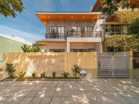 Pool villa for rent - Xuan Quynh Street - 5 rooms - 5 bathrooms - Fully high-class furniture