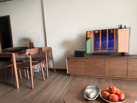 FPT 2 bedroom apartment for rent 3 months August 2026