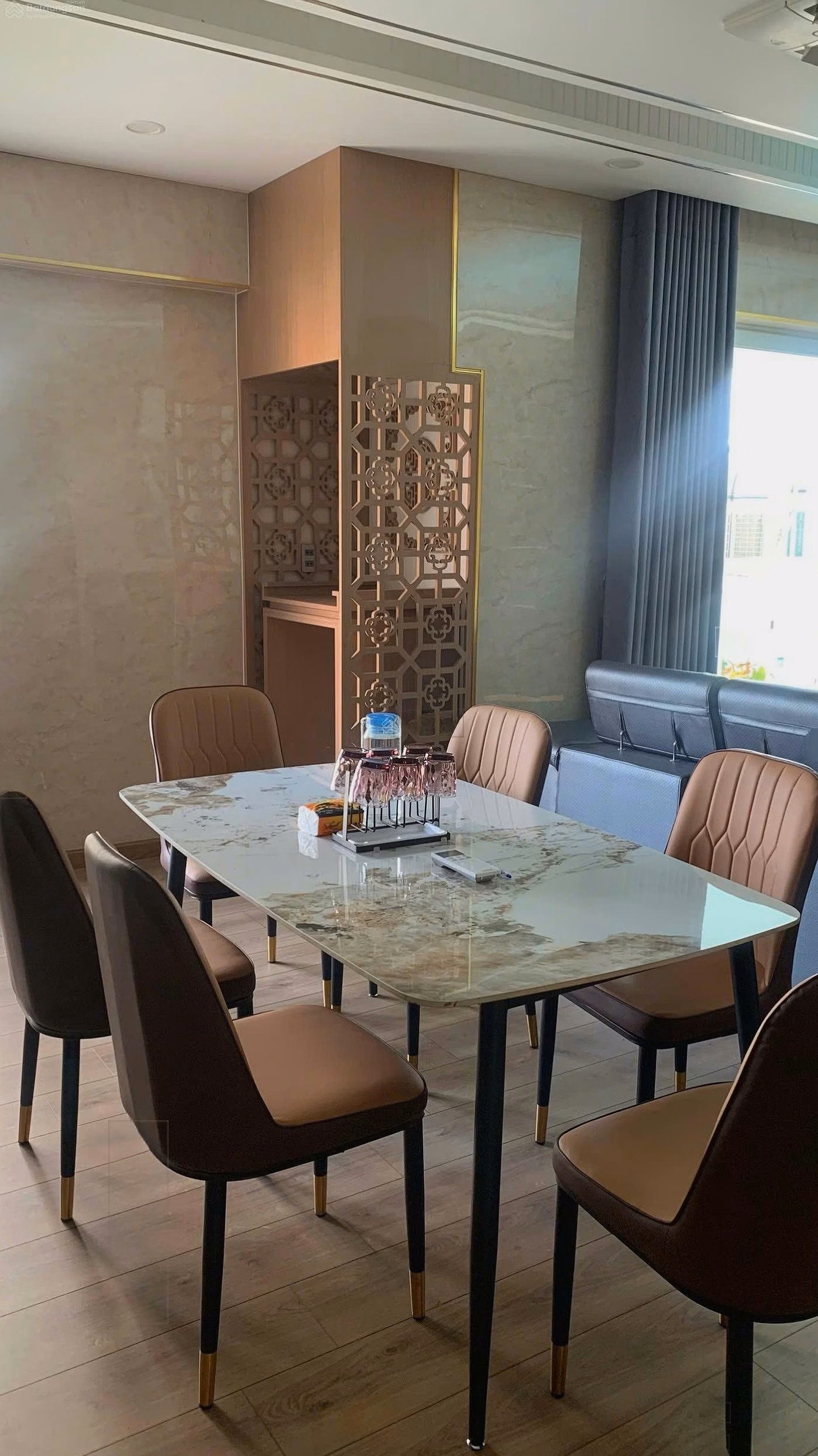 Da Nang central apartment, large area, fully furnished, ready to move in - Da Nang Plaza