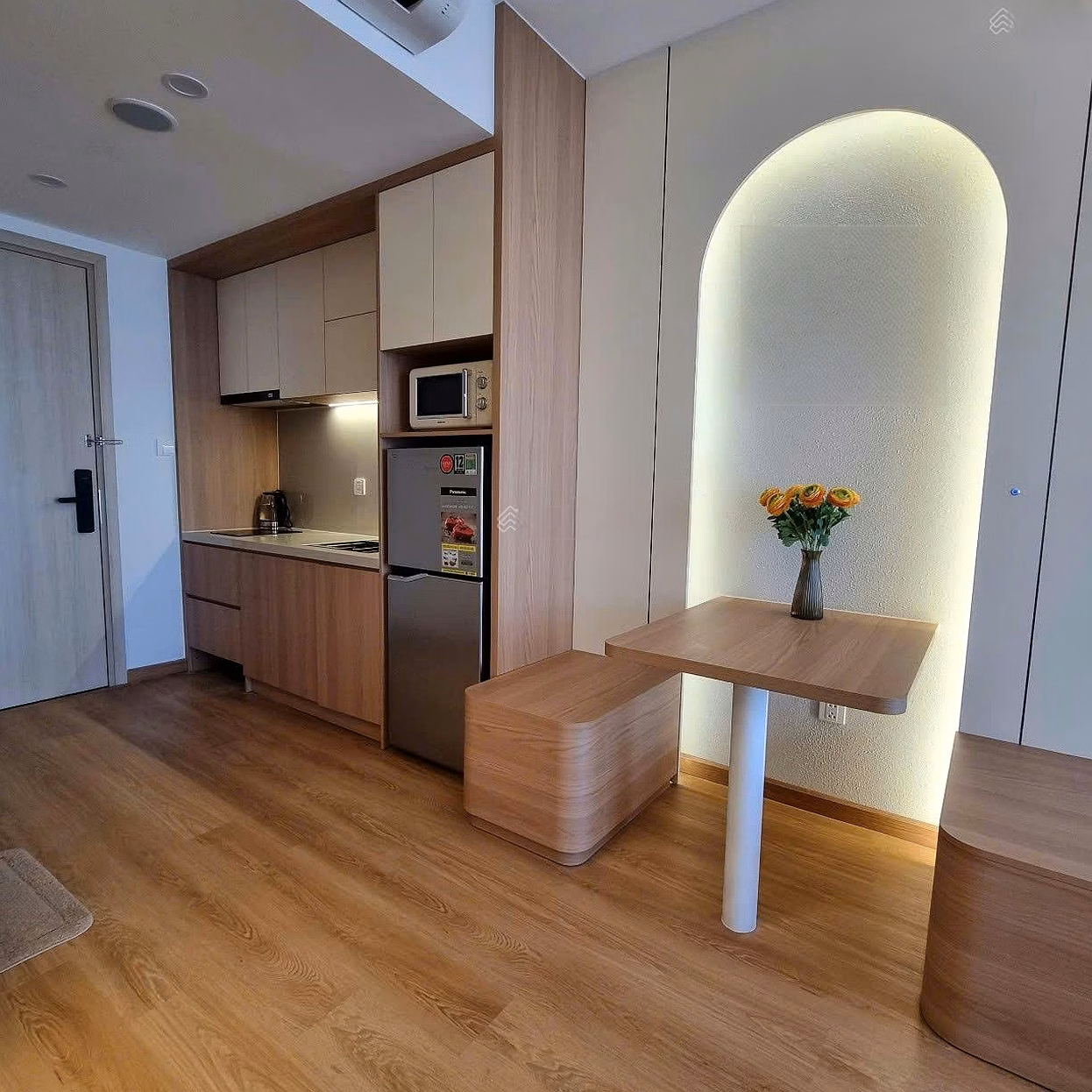 Apartment for rent with river view, fireworks, high floor, 100% new
