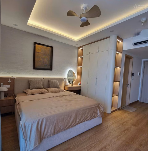 Studio apartment for rent at Sun Ponte building 18 million/1 month