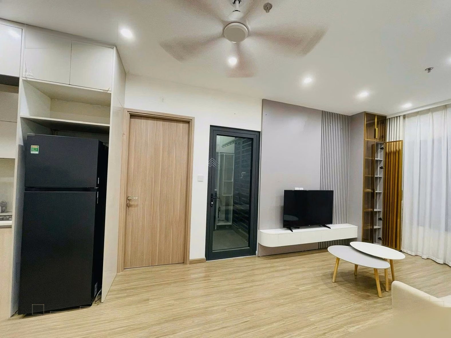 Need to rent 2N2VS apartment line area: 62m2, beautiful new furniture, including dishwasher, cheap PDV***
