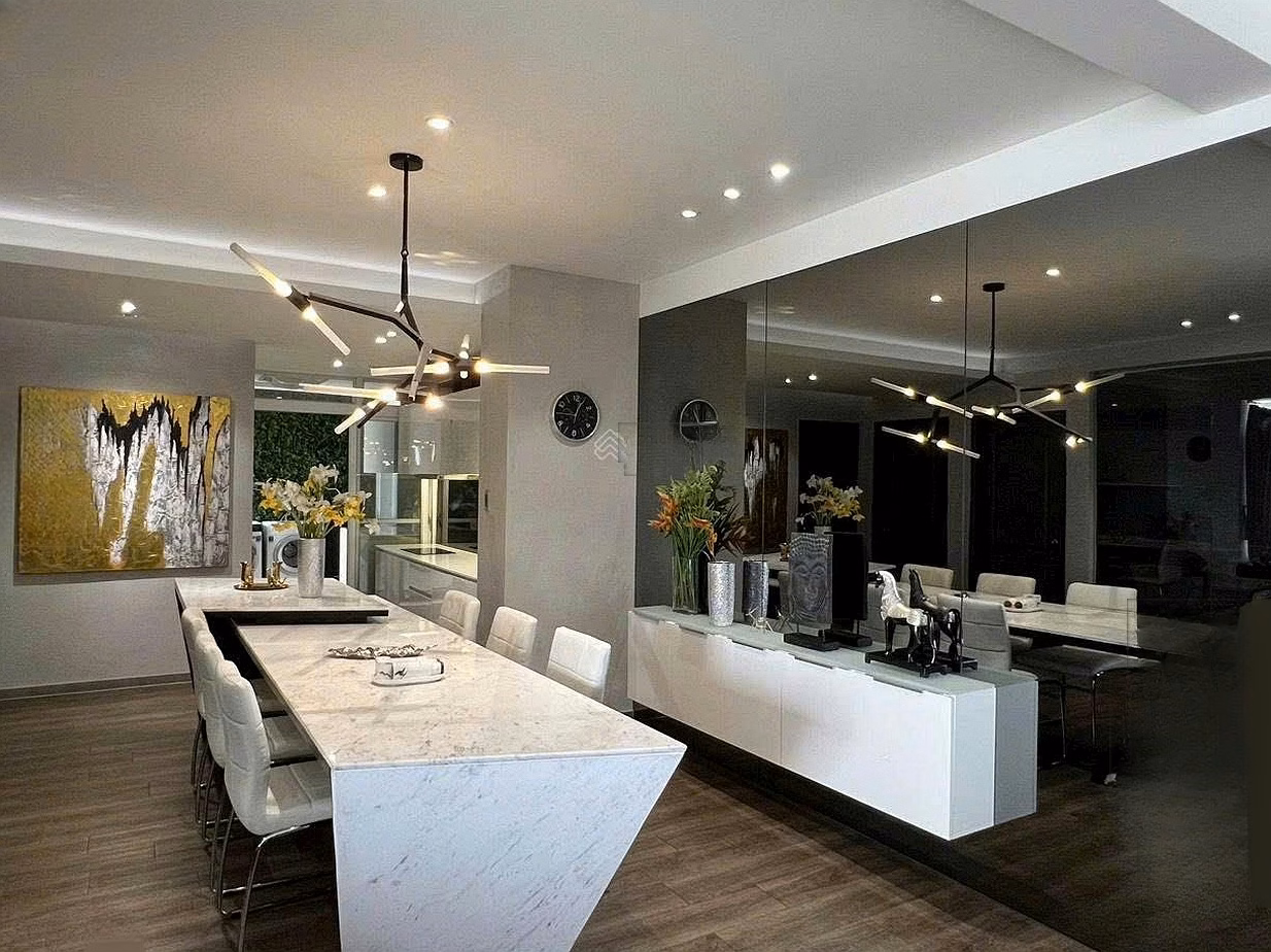 Selling Riverside Residence luxury apartment with super luxurious design, beautiful view on high floor