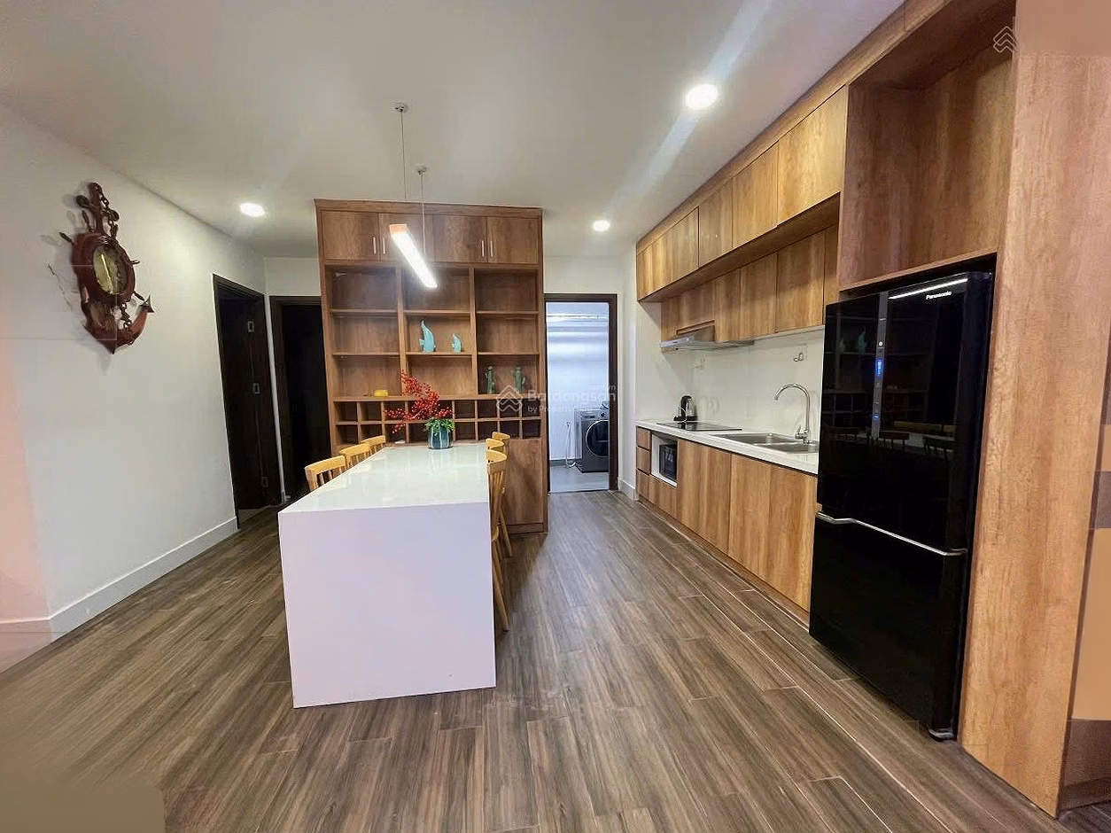 High-class apartment for rent in Son Tra Ocean View 95 Ngo Quyen 76m2, 2 bedrooms fully furnished September 15th empty