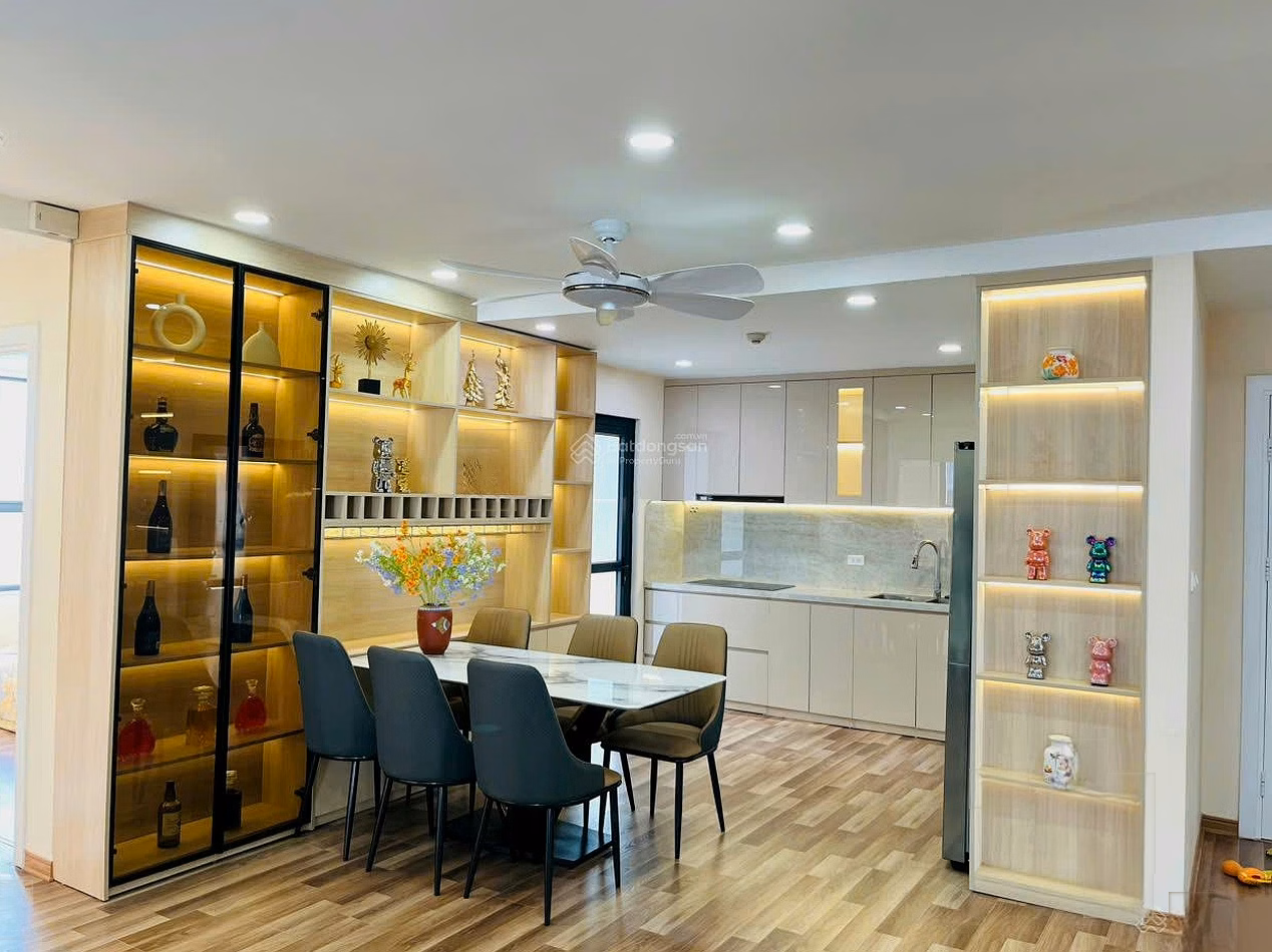 FULLY FURNISHED GOLDMARK CITY APARTMENT RENTAL FUND 2BRs 78M2-13M, 3BRs 94M2-15M, 4BRs 140-160M2-20M Move in and move in