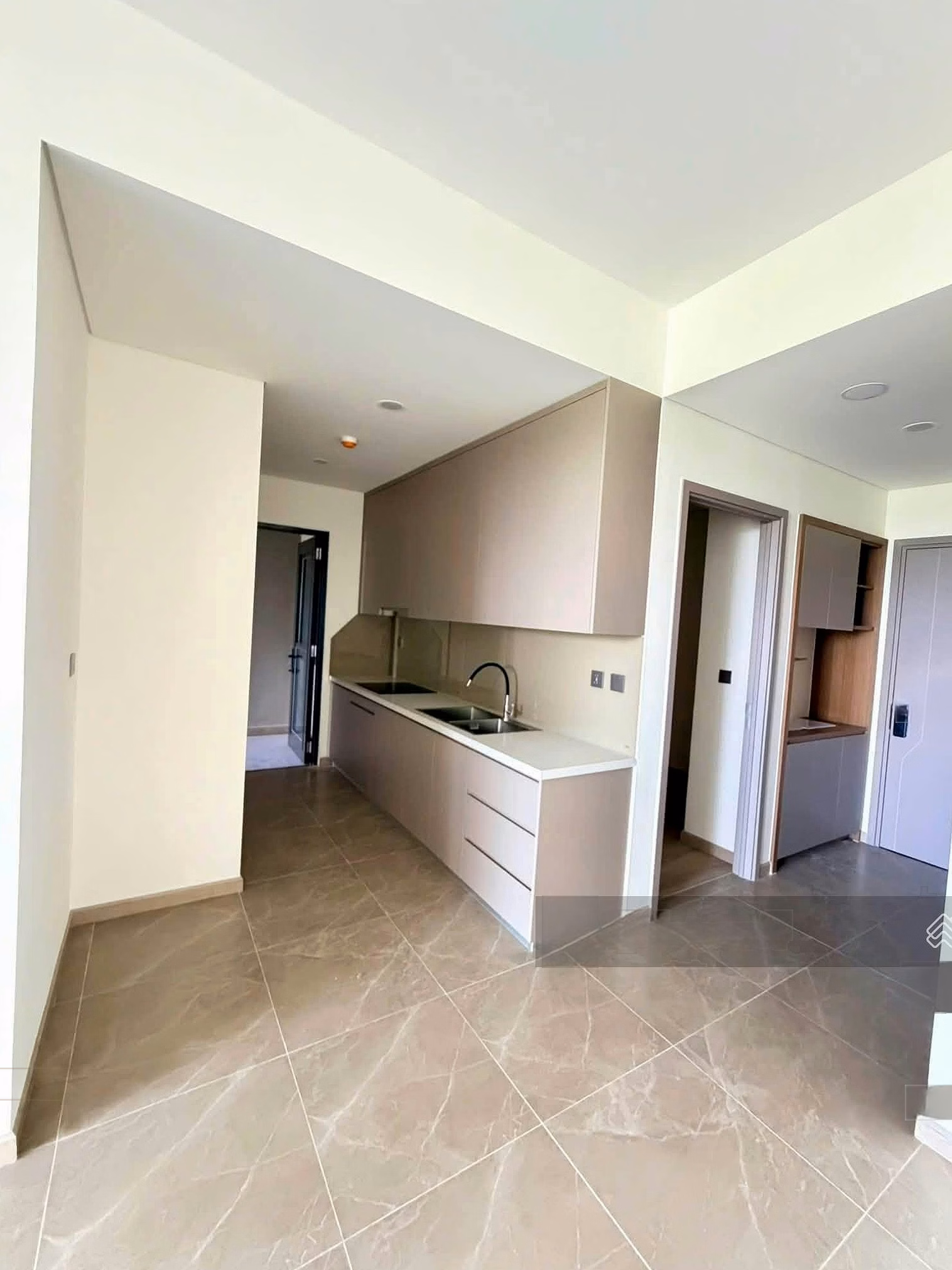 Immediately own a new subdivision apartment at Mizuki Park, 100% new house, buy directly from the investor