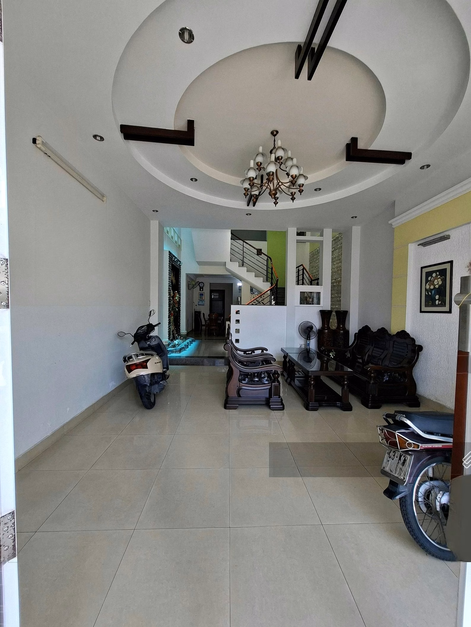 3-storey house for rent: Giang Van Minh - 4 bedrooms - fully furnished