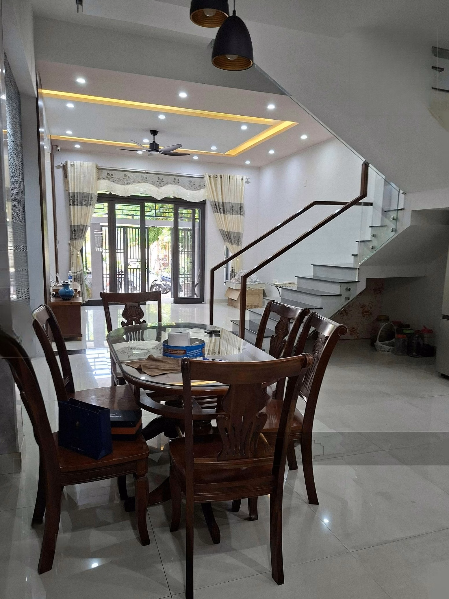 3-storey house for rent on Binh Hoa 4 street - beautiful new - 3 bedrooms - car yard