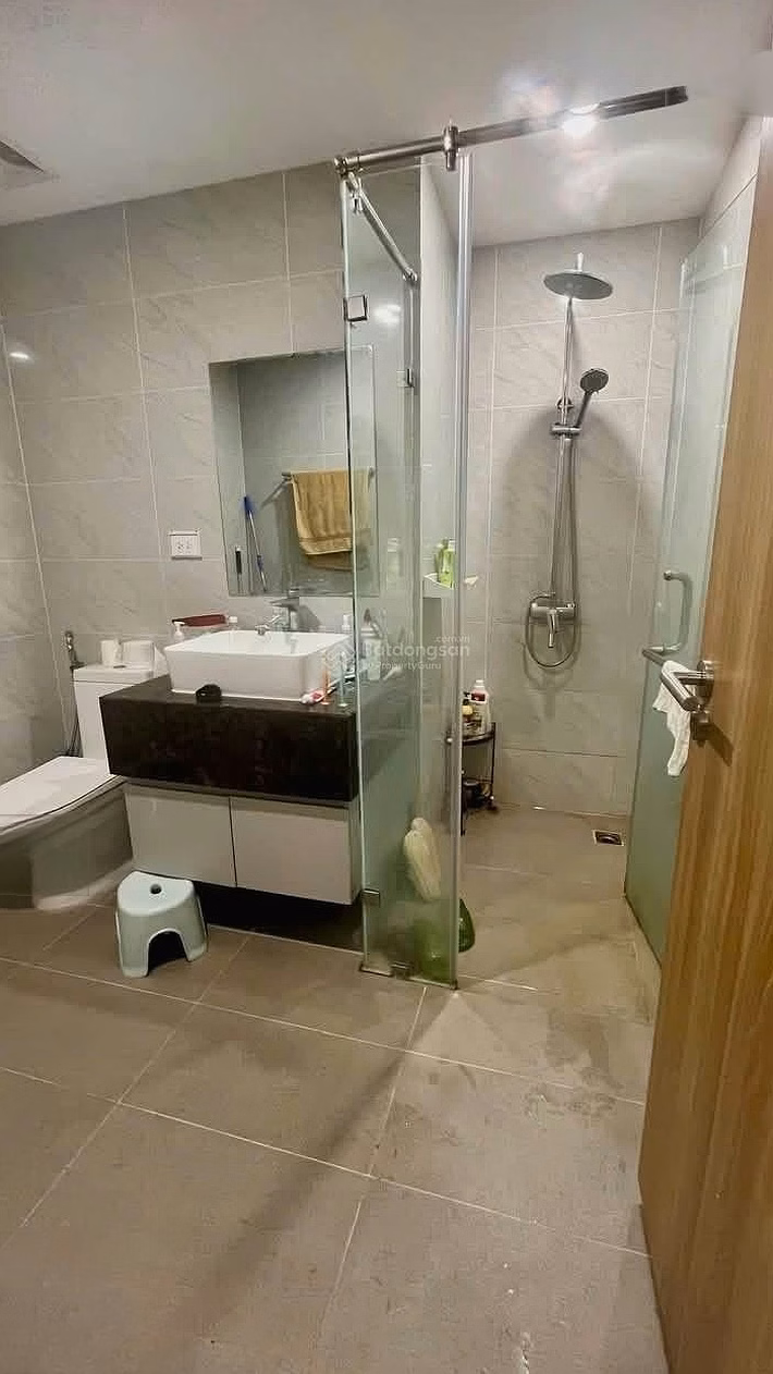 14.5 million ONE18 APARTMENT 2BR 2WC 86M FULL INTERIOR WITH CAR SLOT