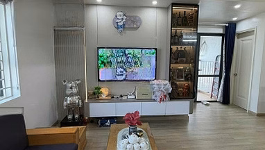 Beautiful fully furnished 2-bedroom apartment for rent at Rice City Linh Dam building, price 9 million