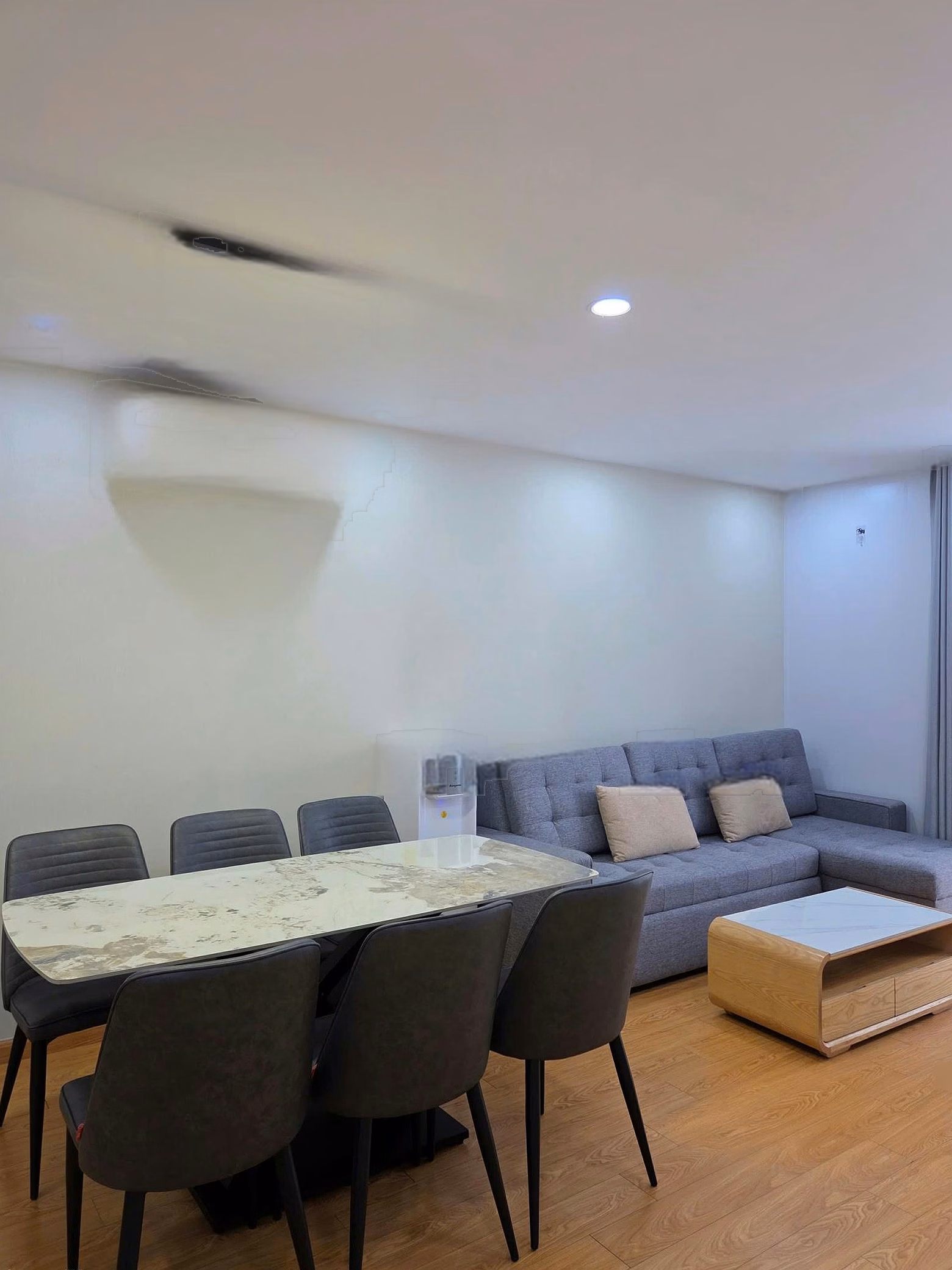 Apartment 2N2VS The Garden Hill 99 Tran Binh, My Dinh, has dishwasher, dryer, quality furniture