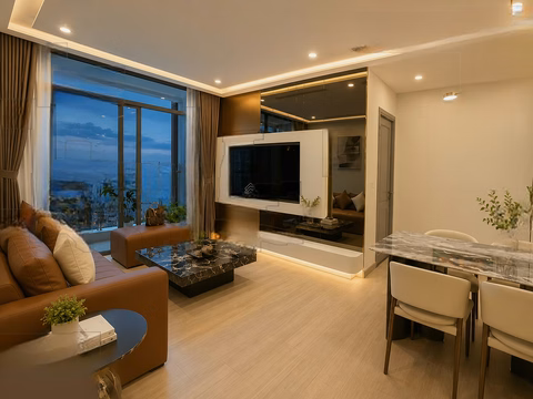 Specializing in cheap Vinhomes Central Park apartments for rent: 1 bedroom=16 million, 2 bedrooms=21 million, 3 bedrooms=30 million, 4 bedrooms=48 million