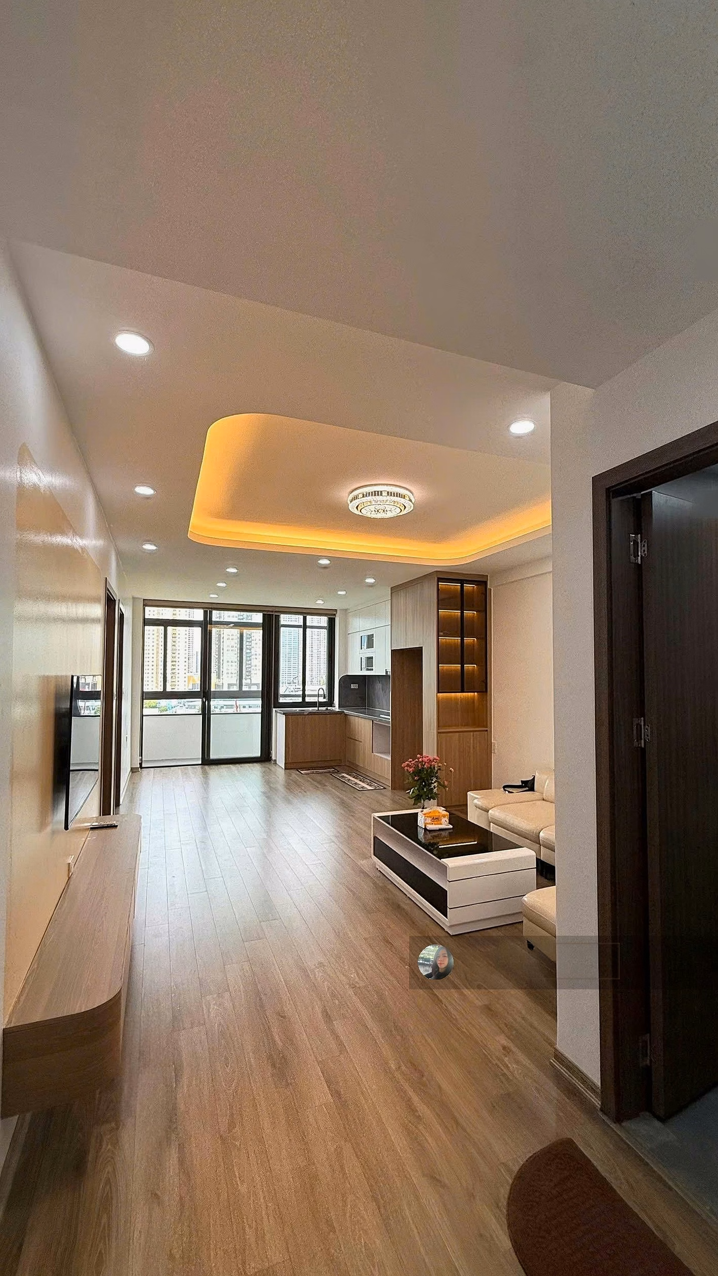 Nam Trung Yen Lo apartment for sale Corner 70m2 full furniture price only 6 billion negotiable 0927 113 ***