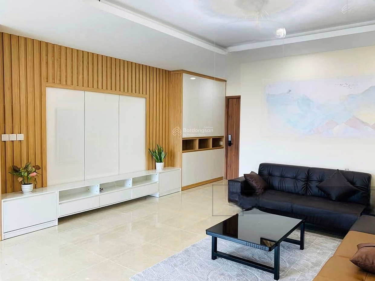 Many apartments for rent in Golden Park, 2-3 bedrooms, fully furnished, from 18 million/month. Contact: O.971,342.965