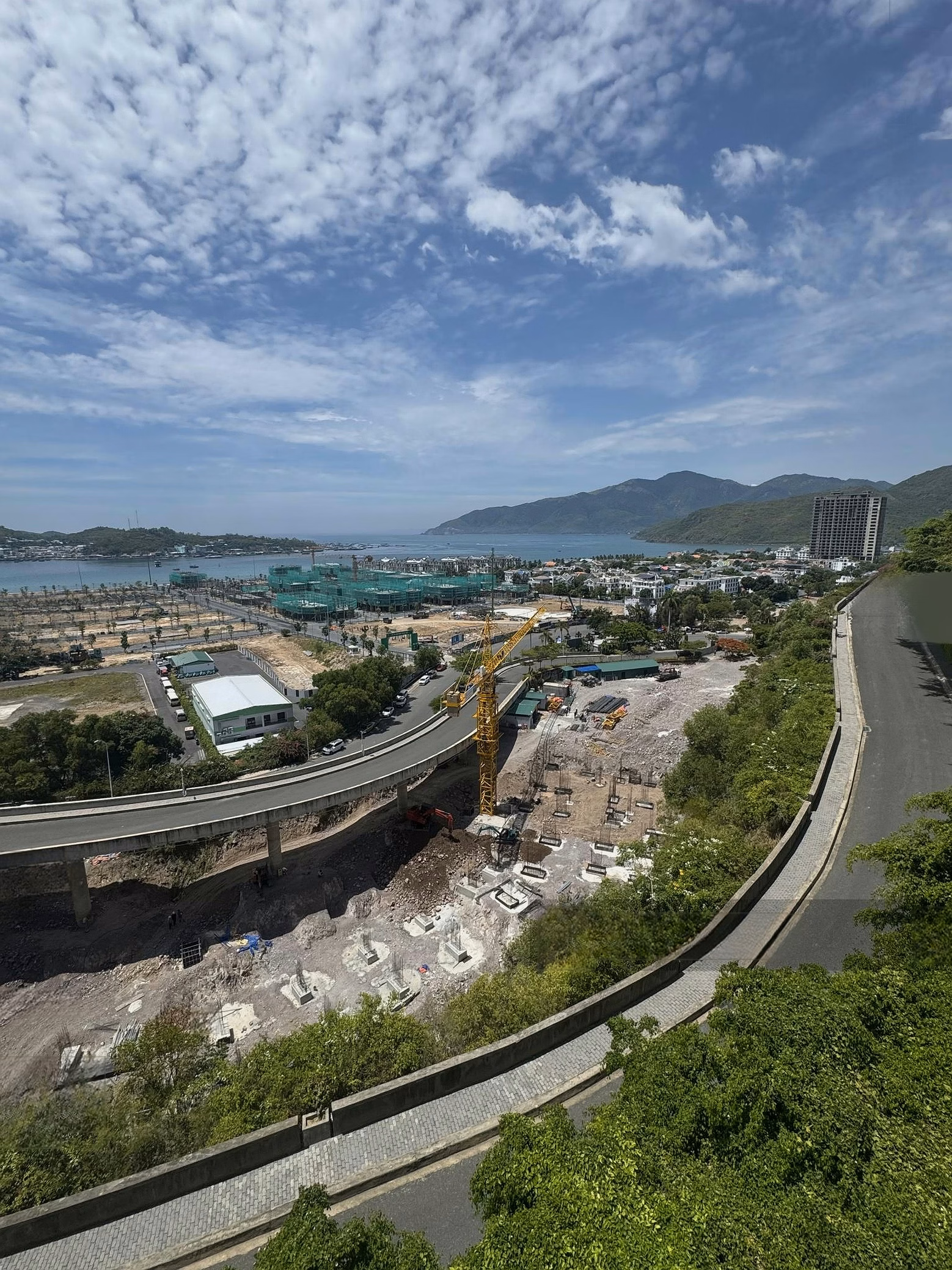 Nguyen Horizon Nha Trang British diplomatic shopping cart, discount up to 13.5%, Sea view, long-term pink book