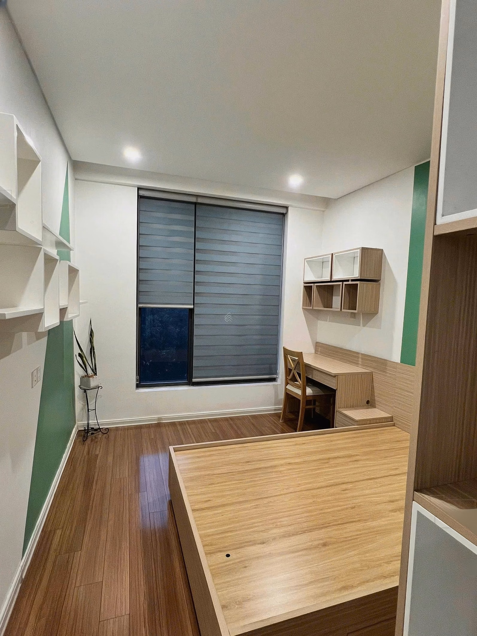 I rent My Dinh Pearl block P2 - 73m² - 2 bedrooms - fully furnished 15 million, move in immediately