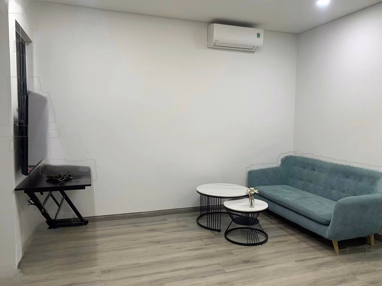 Monarchy 1 bedroom apartment for rent, fully furnished, move in immediately